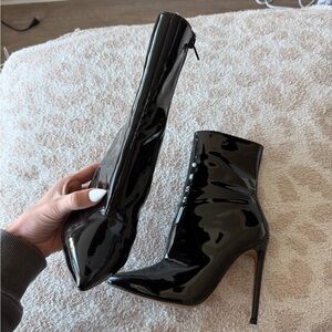 Steve Madden Glossy Black Heeled Boots